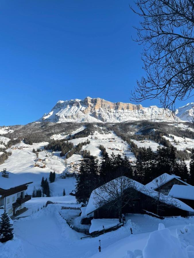 Albergo Bar Ristorante Dolomia باديا المظهر الخارجي الصورة